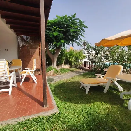 Lovely 2 Bedroom With Parking